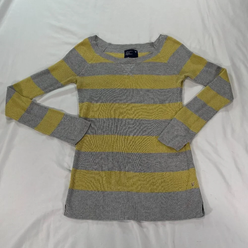 American Eagle Outfitters | Yellow and Gray Striped Sweater Size XL Lot J